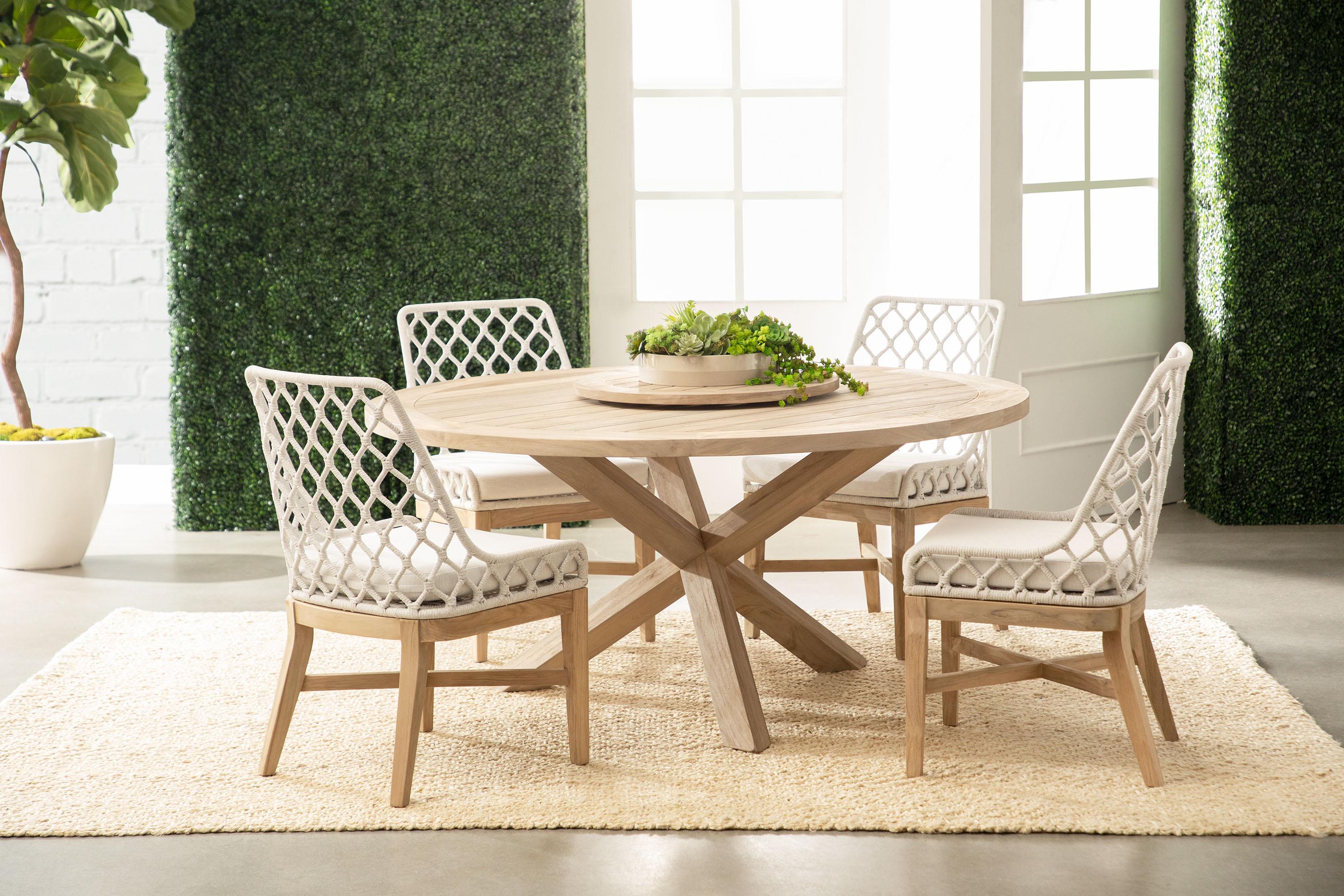 Round wood outdoor dining table shop